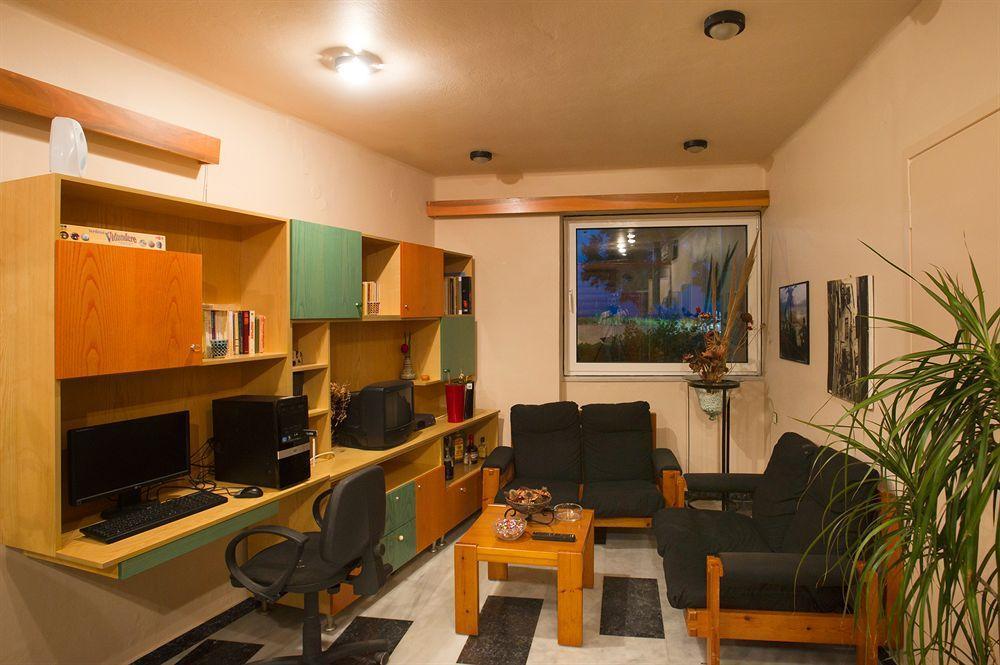 Seafalios Apartment